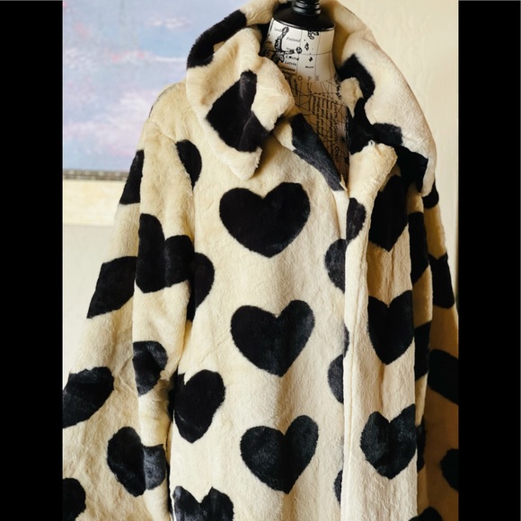 Marseille Pari Black Hearts Lux Driving Midi Coat In Honey, Spring Light - Picture 7 of 16